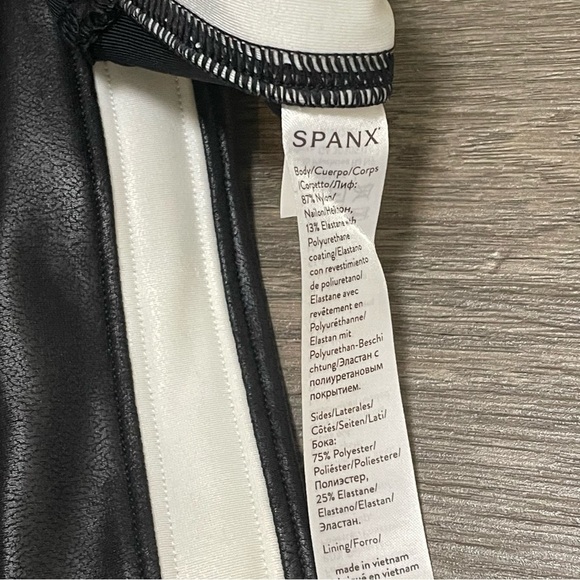 Spanx Faux Leather White Side Stripe Leggings Size XS NEW. - Picture 7 of 11